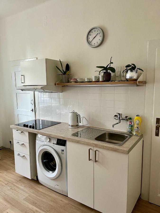 Apartman Colette Prag Exteriör bild